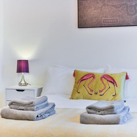 Fantastic Central Line City-Pad! Apartment Londra Exterior foto
